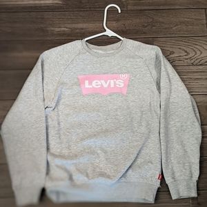 Levi's sweater